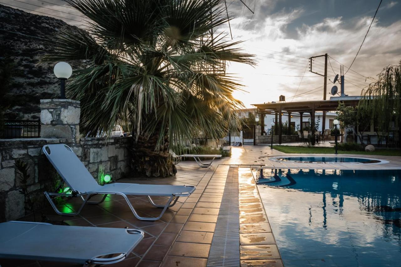 ماتالا Dimitris Villa Hotel المظهر الخارجي الصورة